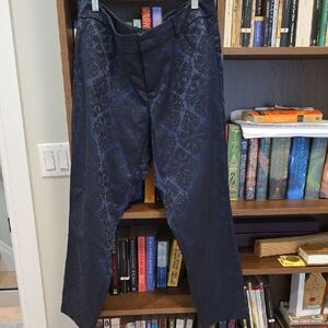 Old Navy Women's Navy Jacquard Mid Rise Pixie Pants